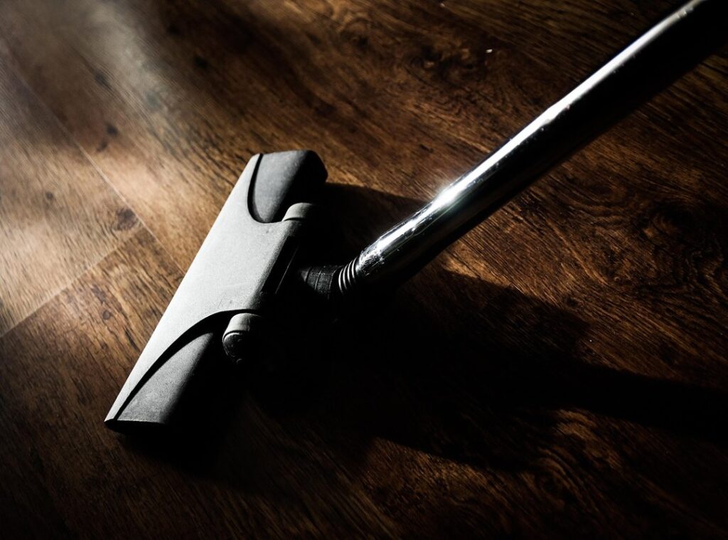 How to Clean a Vacuum Cleaner Livpristwash