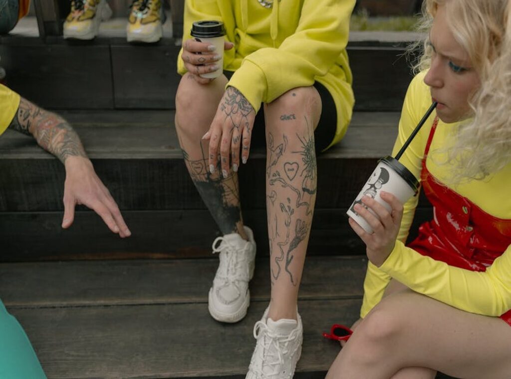tattoo kaki wanita