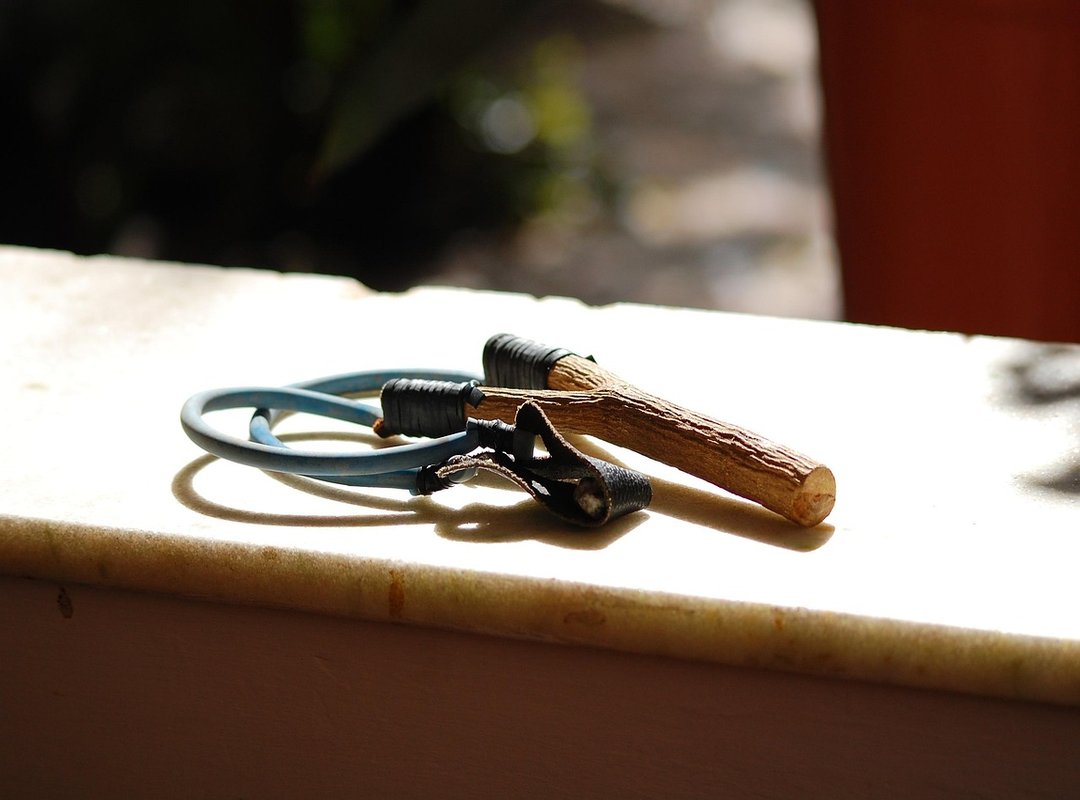 A Smart Buyer's Guide to Thai Slingshot Toys